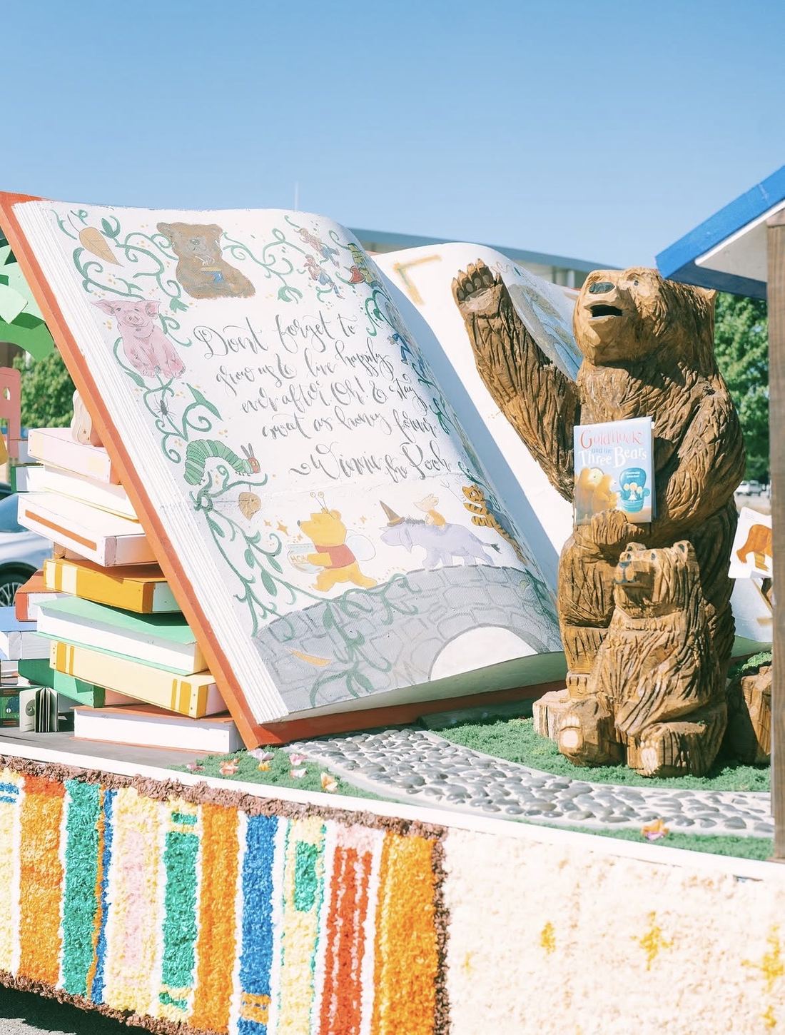 Homecoming float storybook detail