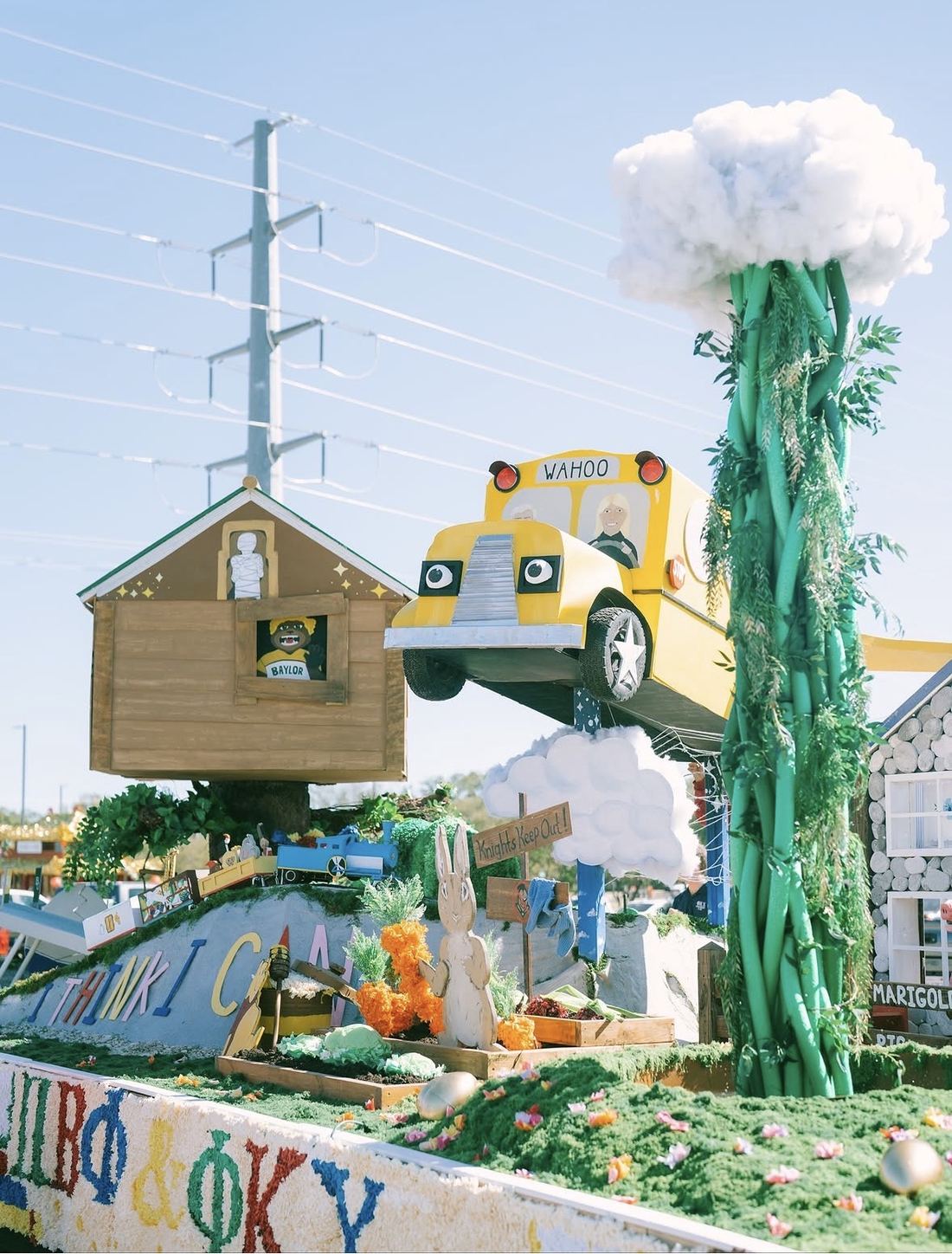 Phi Kappa Chi Homecoming float