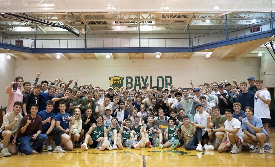 Basketball intramural champions
